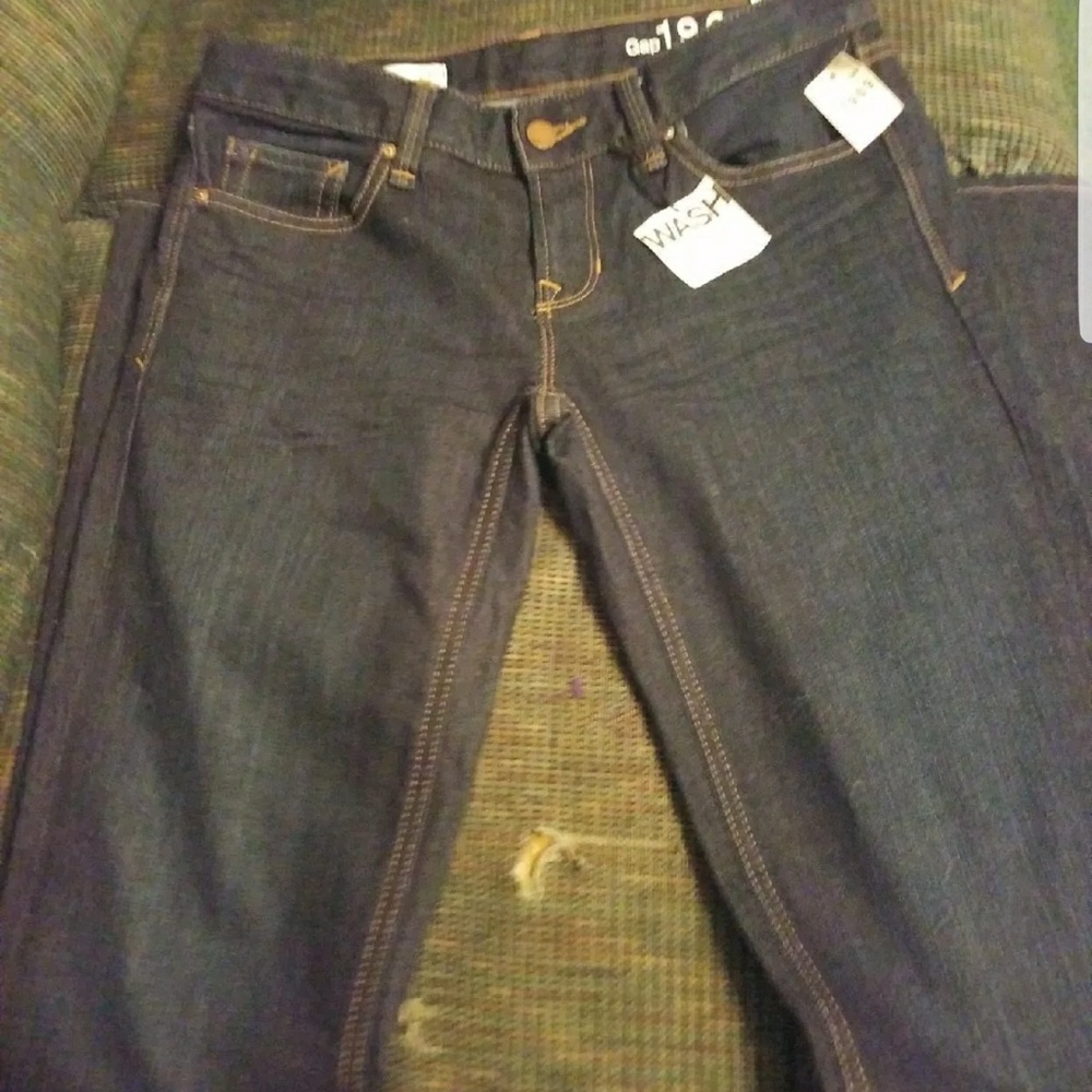 NWT Gap Real Straight Jeans