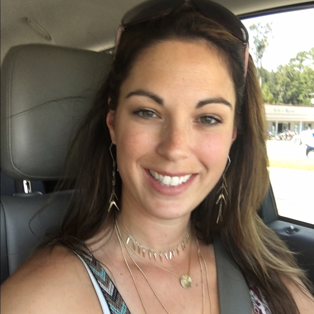 Meet your Posher, Amber