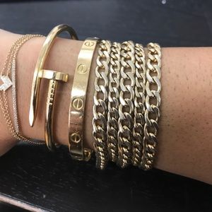 Multi chain bracelet