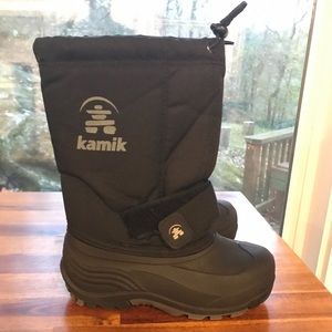 Kamik snow boots