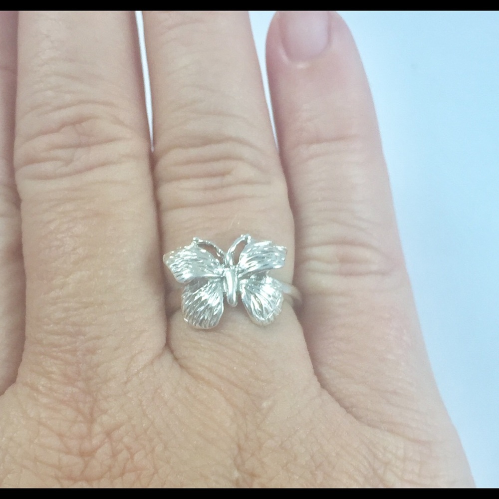 .925  sterling silver butterfly ring - Picture 5 of 5