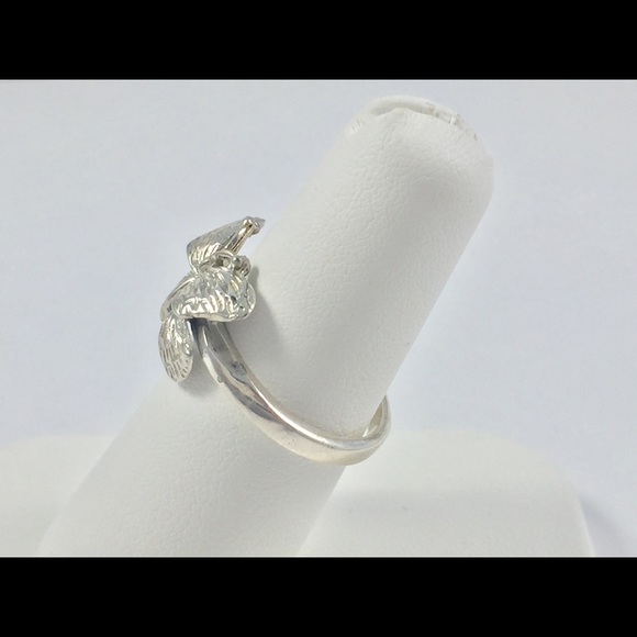 .925  sterling silver butterfly ring - Picture 2 of 5