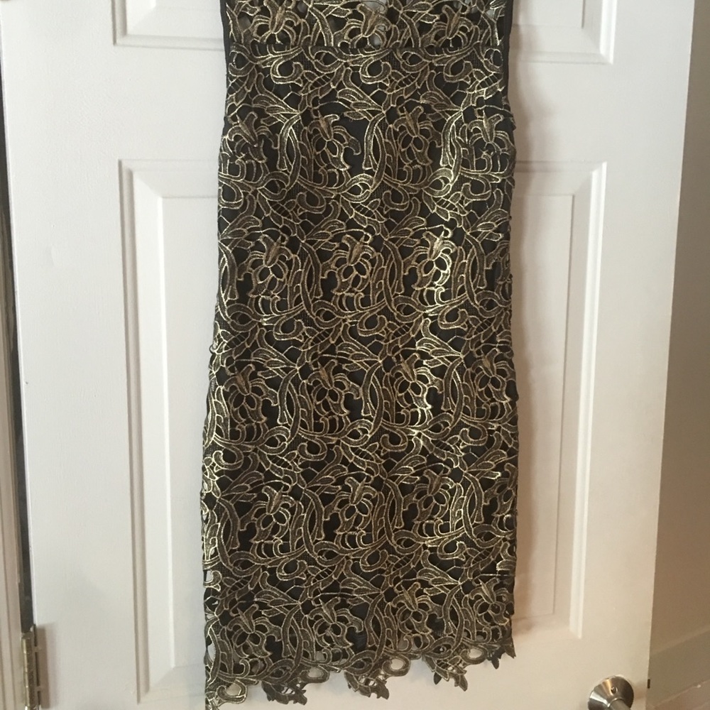Gianni Bini - Black & Gold Lace Sleeveless Dress