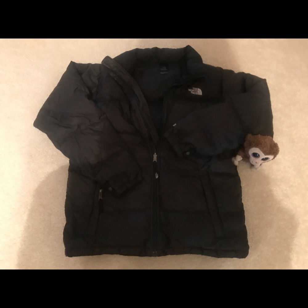 👾Boys North Face puffy coat👾