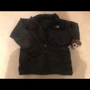 👾Boys North Face puffy coat👾