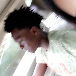 Meet your Posher, Cameron