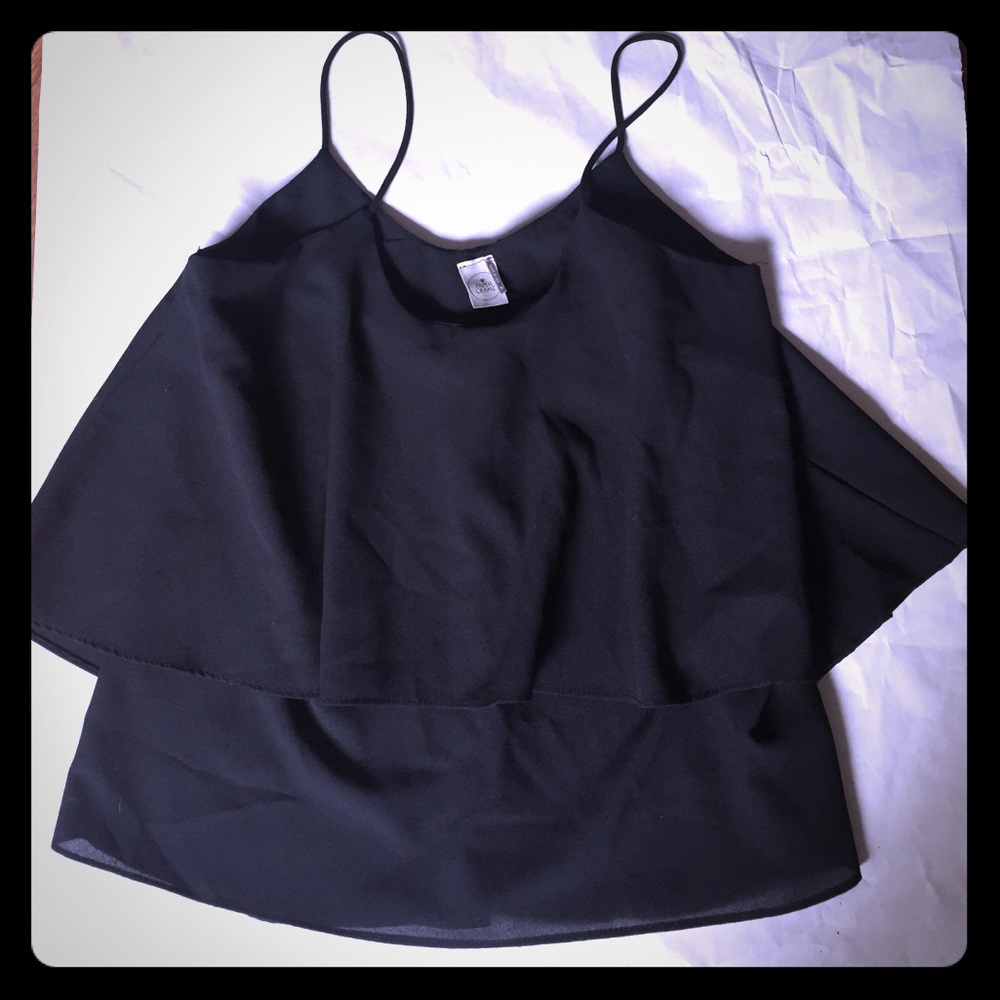 🆕 Layered tank tops 2 for $19 - Picture 2 of 3