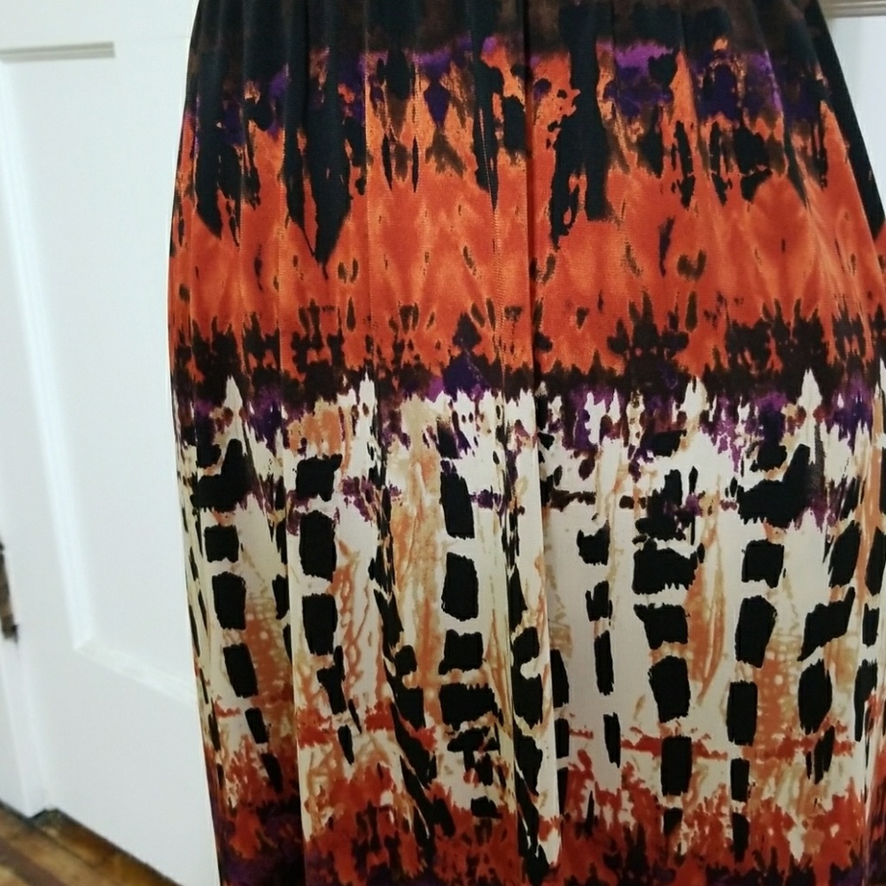 Wrapper Dress - Picture 3 of 6