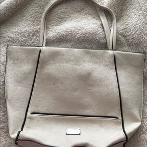 NWOT Steve Madden off white/creme leather tote