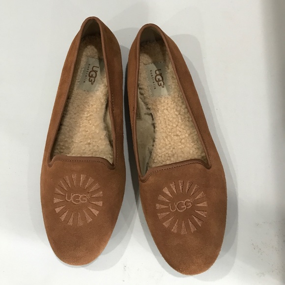 UGG Shoes - Like New, worn once UGG sz8 chestnut flats