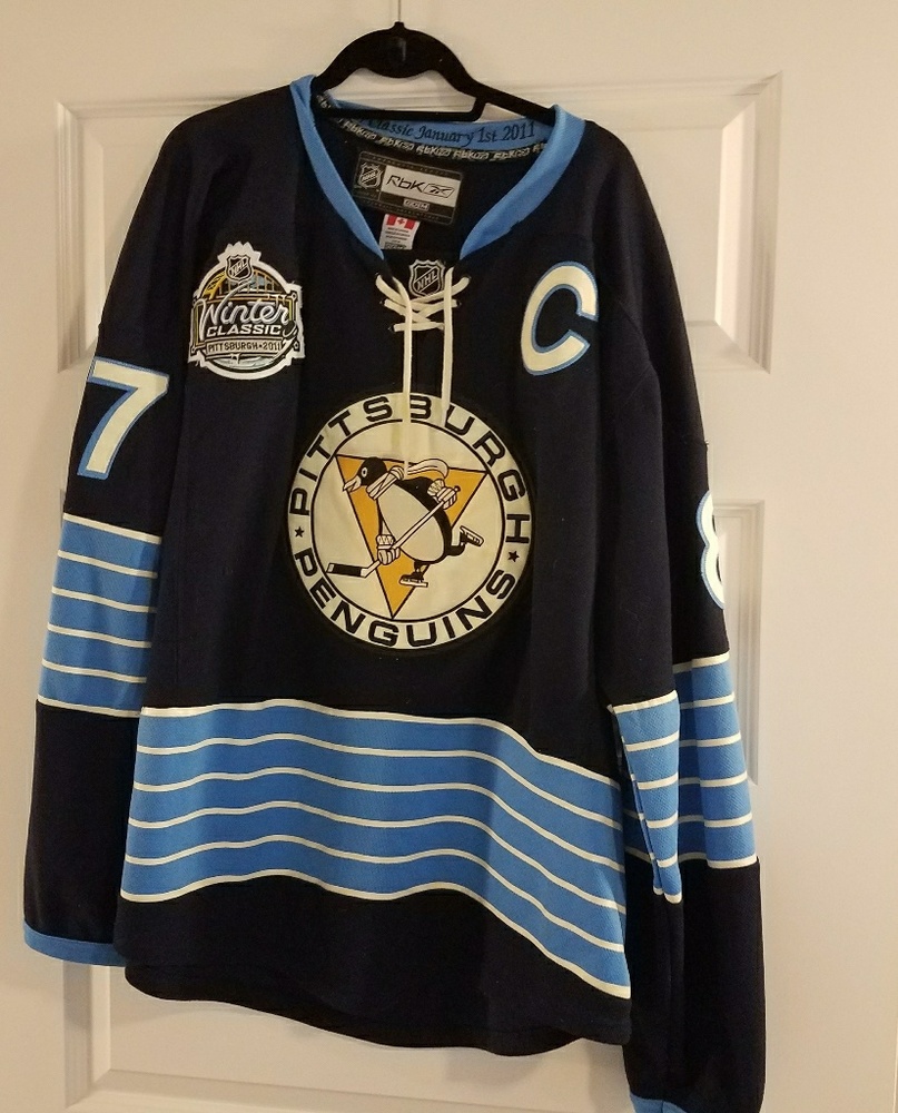 Pittsburgh penguins hockey jersey