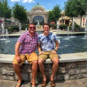 Meet your Posher, Cameron