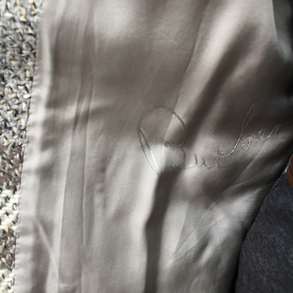 ❌Sold❌ Burberry wool shrug coat ❌Sold ❌ - Picture 4 of 6