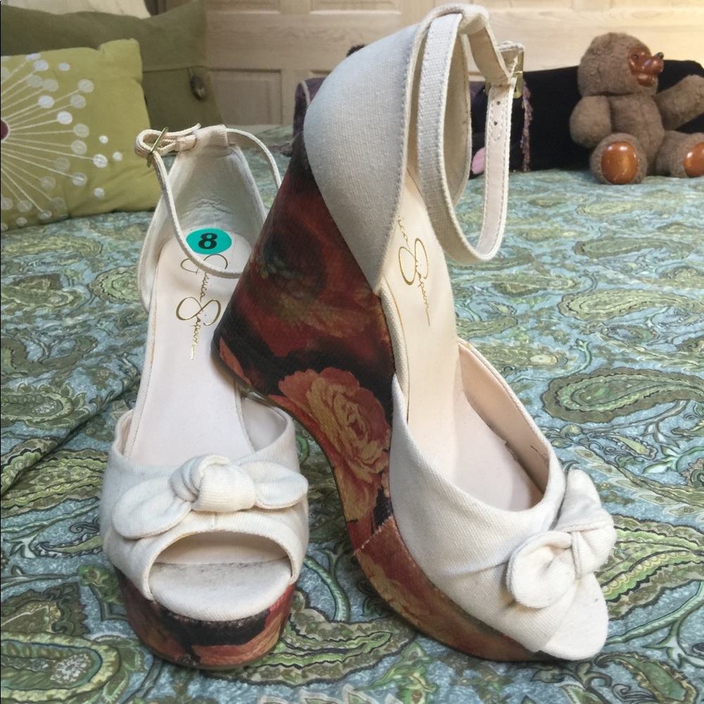 Size 8 Jessica Simpson platform shoes worn once