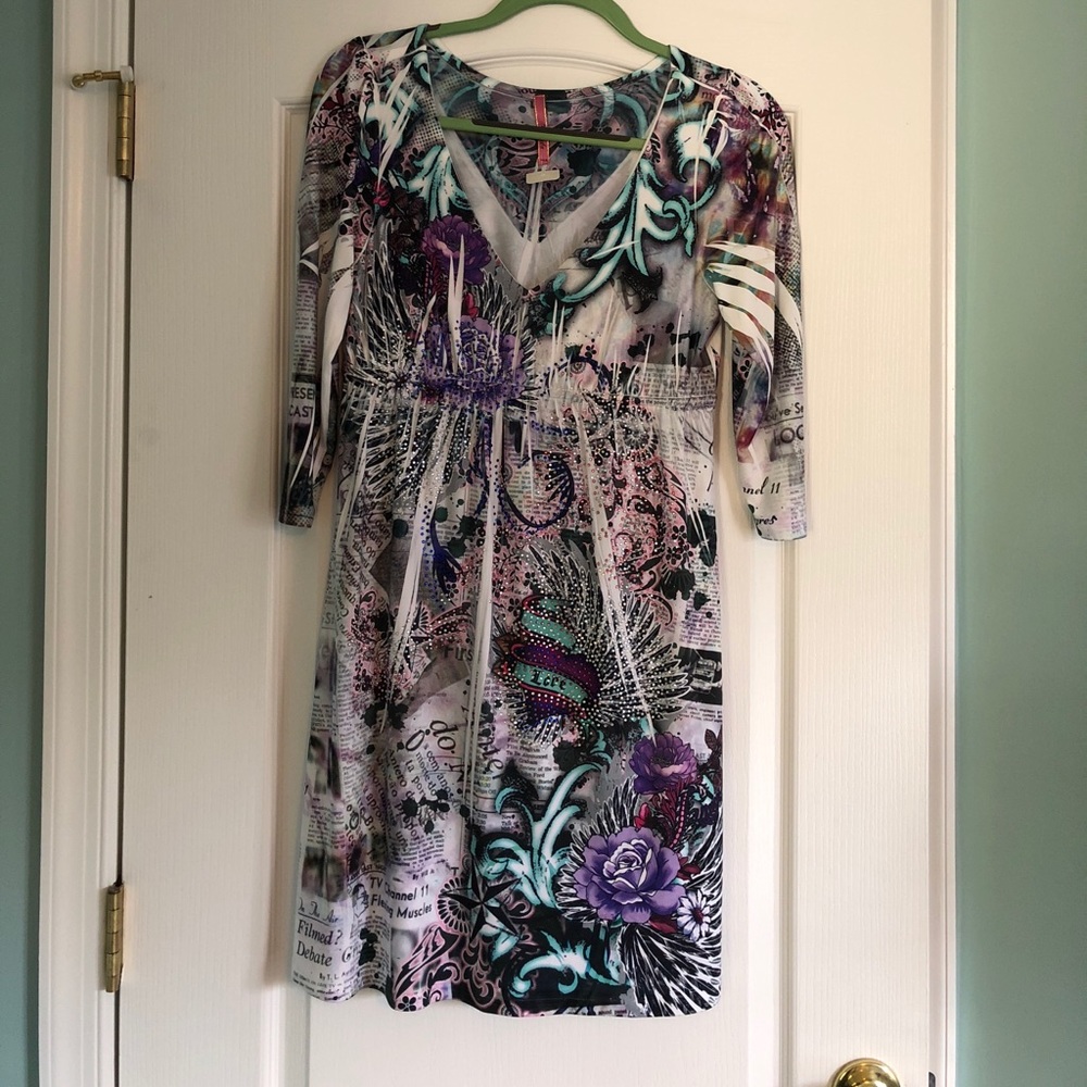 Jeweled graphic dress - size L