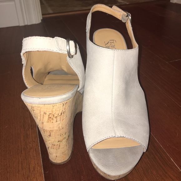 GREY WEDGES - Picture 3 of 3