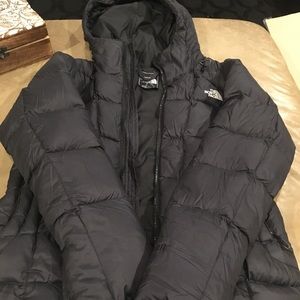 North Face Waist-Length Puffy Coat (600 fill)