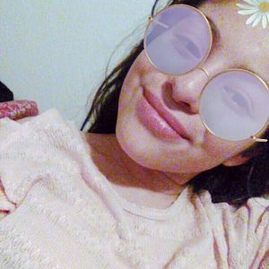 Meet your Posher, Priscilla