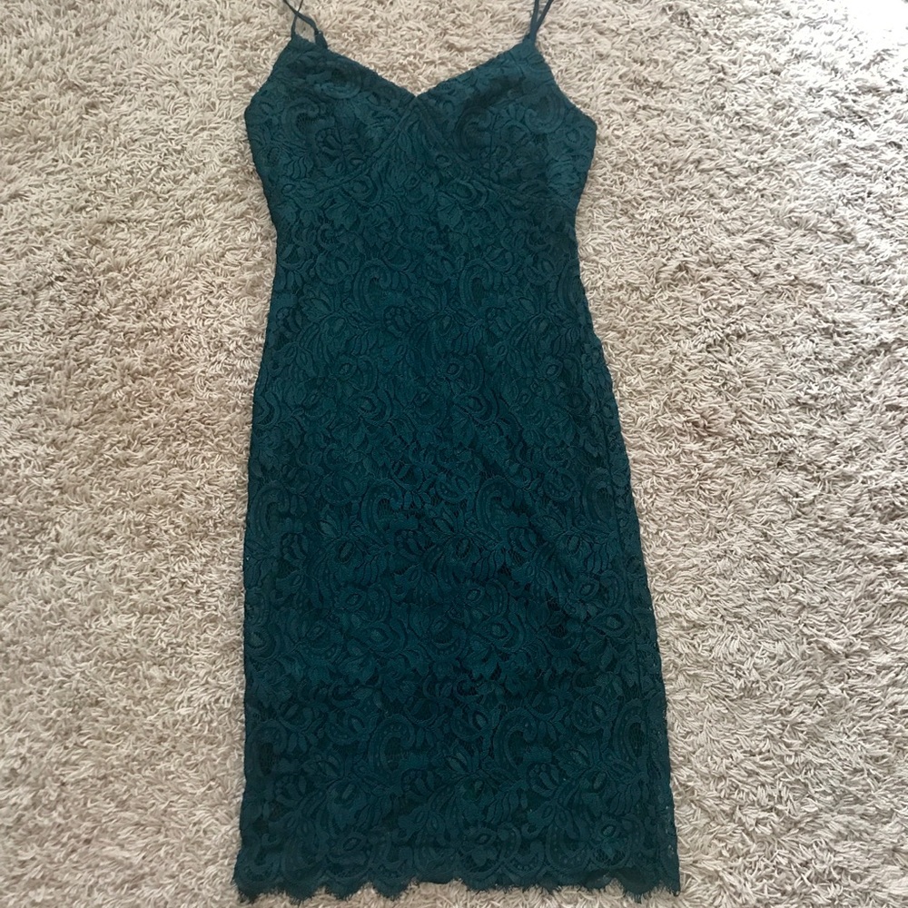 Lulus lace midi dress