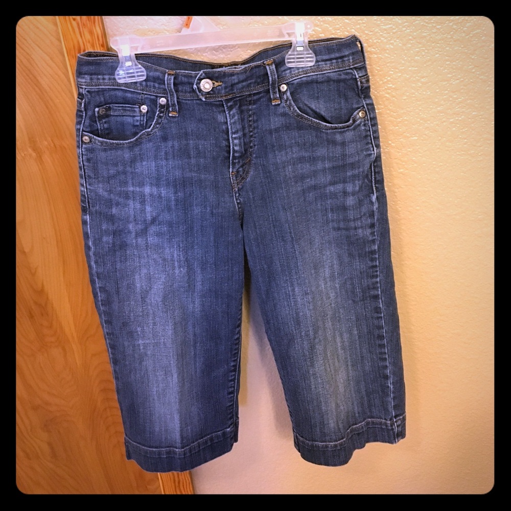 Levi 515 Capris Jean