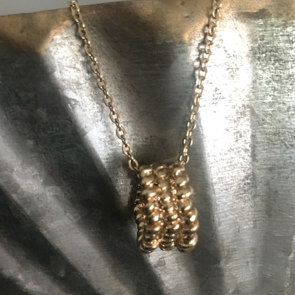 Beautiful Gold plated Necklace with pendant.