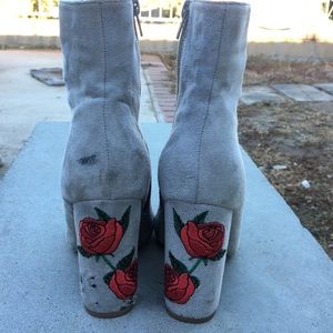 Rose embroidered gray heel booties