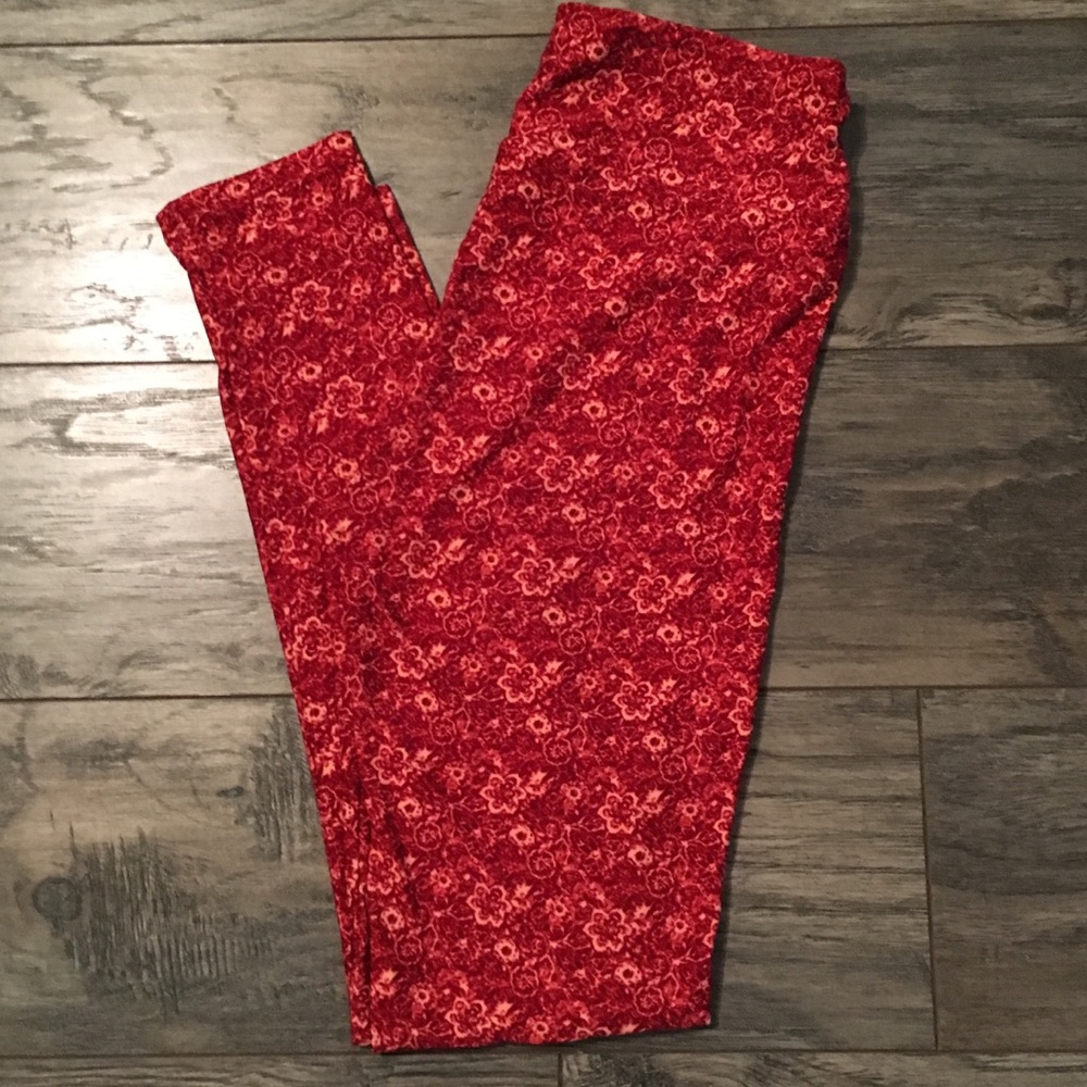 LuLaRoe OS leggings brand new with tags!