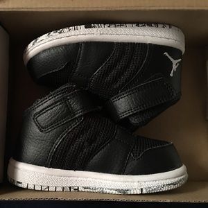 Jordan 1 flight 4 prem bt