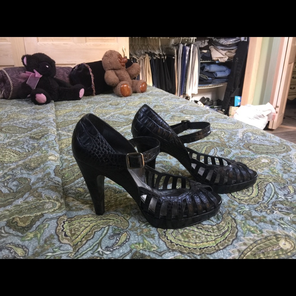 Black heels medium worn