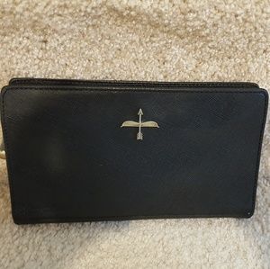 Pour La Victoire Black Leather Zip Around wallet