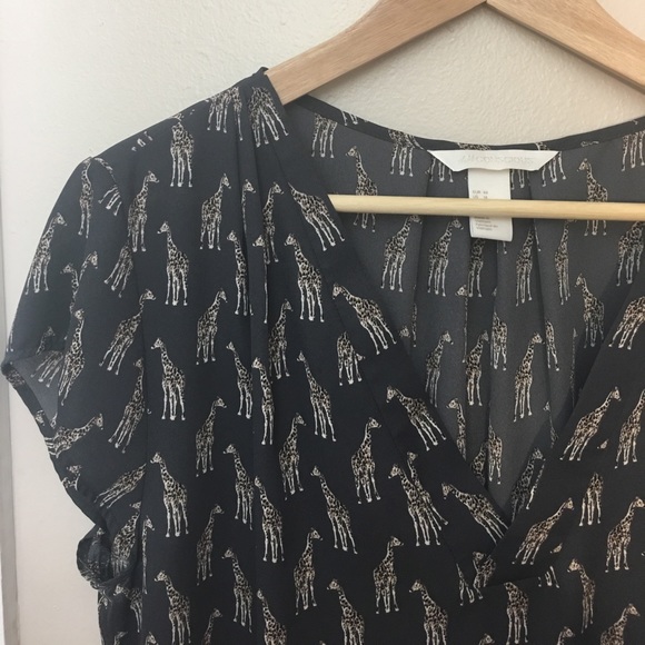 H&M Tops - H&M Conscious Giraffe Blouse