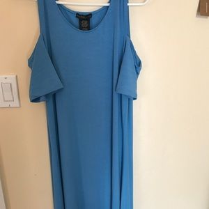 NWT Maxi cold shoulder dress