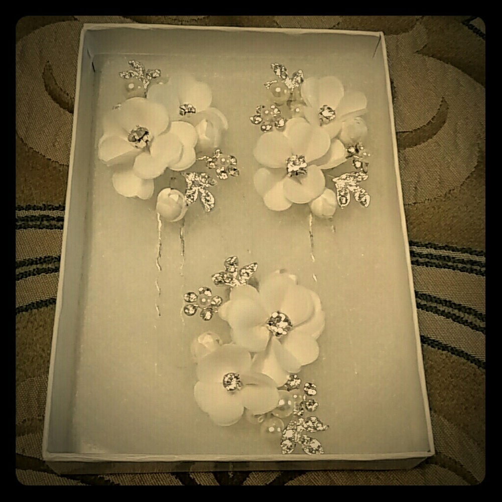 Bridal Floral Rhinestone Pearl Hair Pins