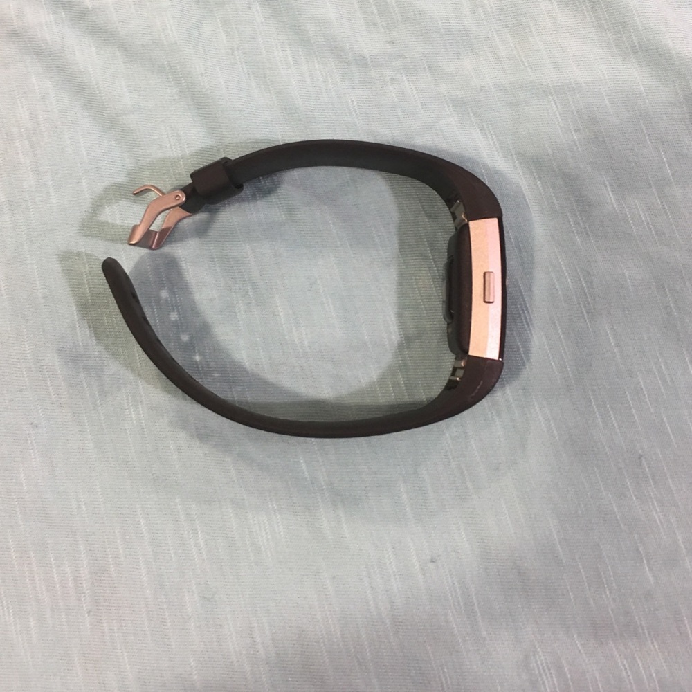 FitBit Charge 2 - Picture 2 of 4