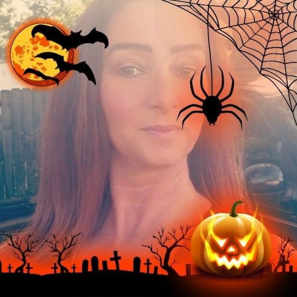 Meet your Posher, Stefanie