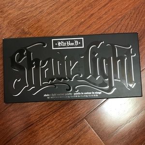 Kat Von D shade and light contour palette