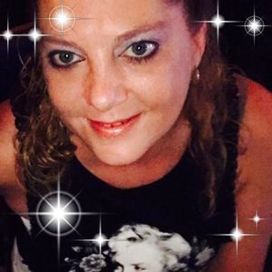 Meet your Posher, Brandi