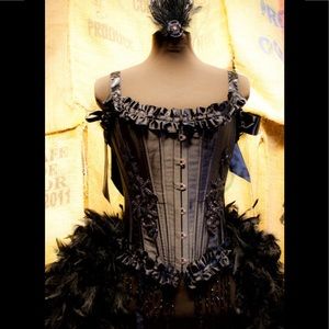 Twilight Halloween Burlesque Costume