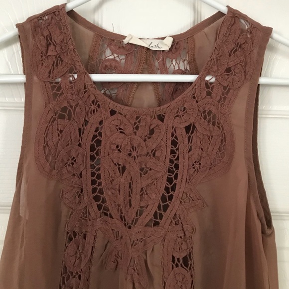Lush brand brown crochet high-low tank - Picture 4 of 4