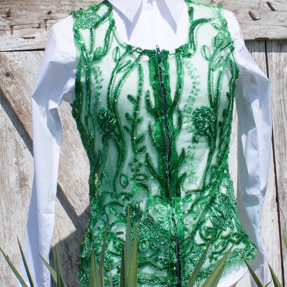 Show Vest - Picture 5 of 6