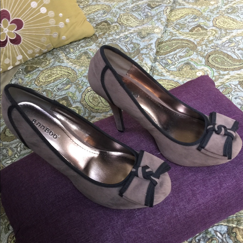 Taupe and black trim shoes