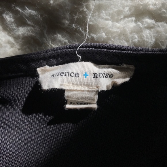 Comfy romper for your night out! - Picture 5 of 5