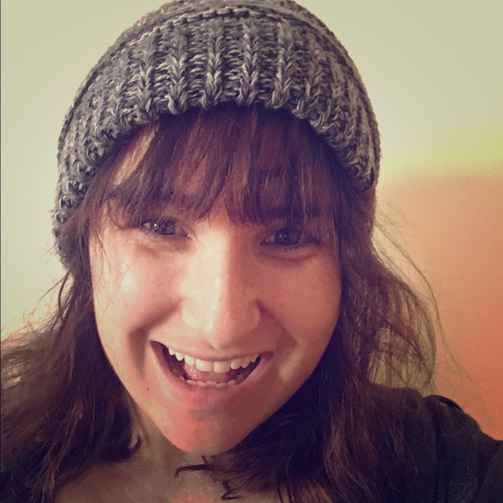 Meet your Posher, Melissa