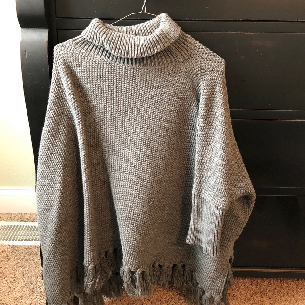 Sweater poncho
