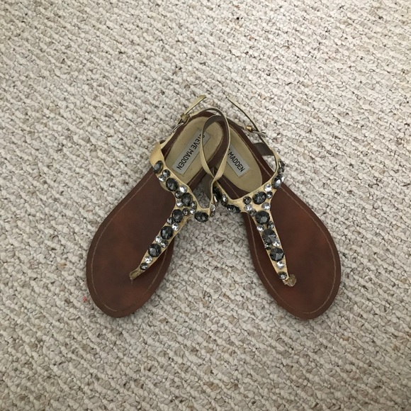 *SOLD* 
Steve Madden Gold Jeweled Sandal - Picture 2 of 4