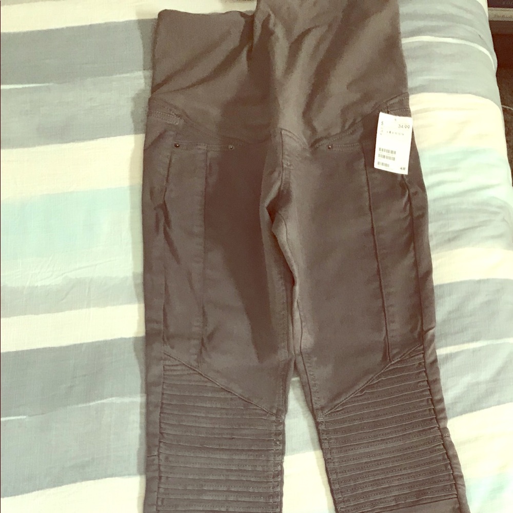 H&M maternity moto jeans