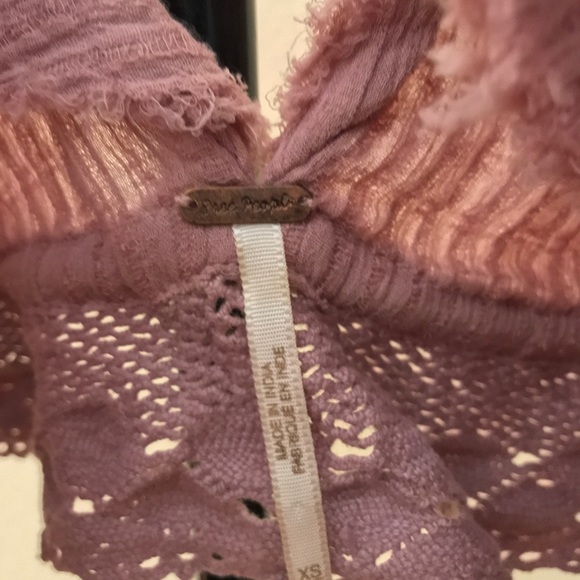 Beautiful colored summer top - Picture 4 of 5