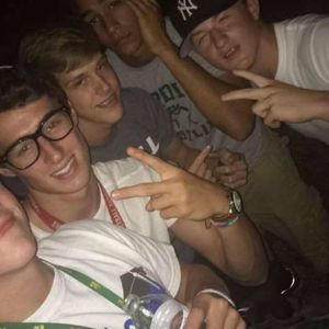 Meet your Posher, Carson