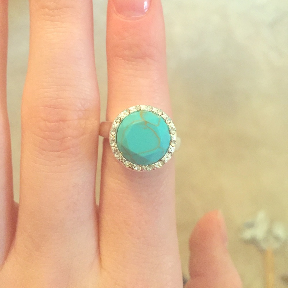 Turquoise ring. Size 8