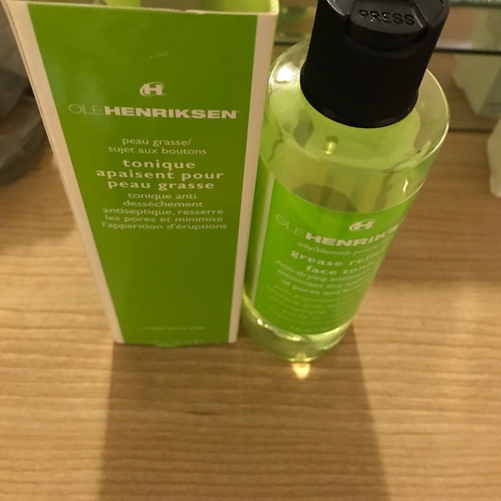 Ole henriksen tonic, 100% authentic